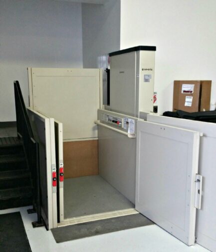 Savaria Multilift Commercial Vertical Platform Lift