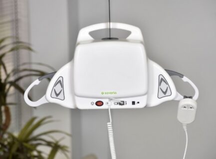 Savaria PL Portable Ceiling Lift - Image 2