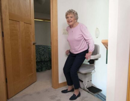 Bruno Elite Straight Stair Lift - Image 2