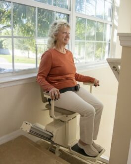 Harmar Pinnacle SL600HD Straight Stair Lift