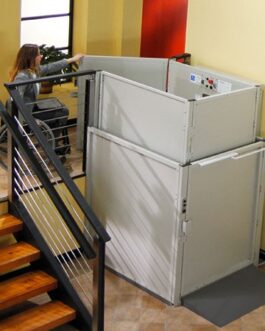 Bruno 3-Gate Vertical Platform Lift